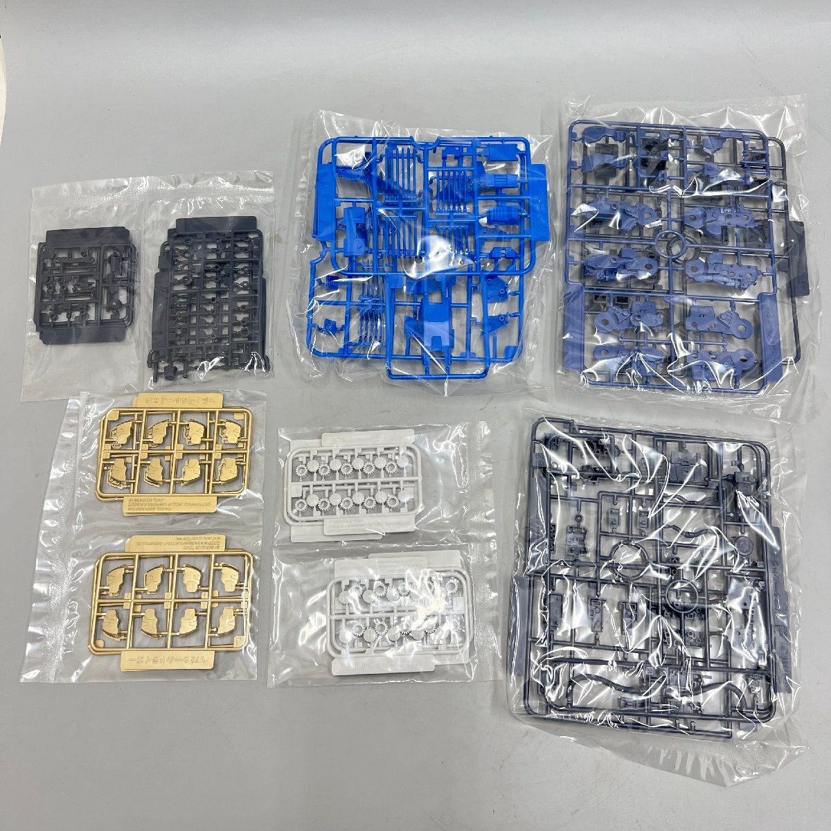 ●○[7]　タカラトミー 1/72 ゾイド シールドライガー バン仕様 プラモデル　未組み立て　5/082907ｔ○● | RZ-007 1&frasl;72