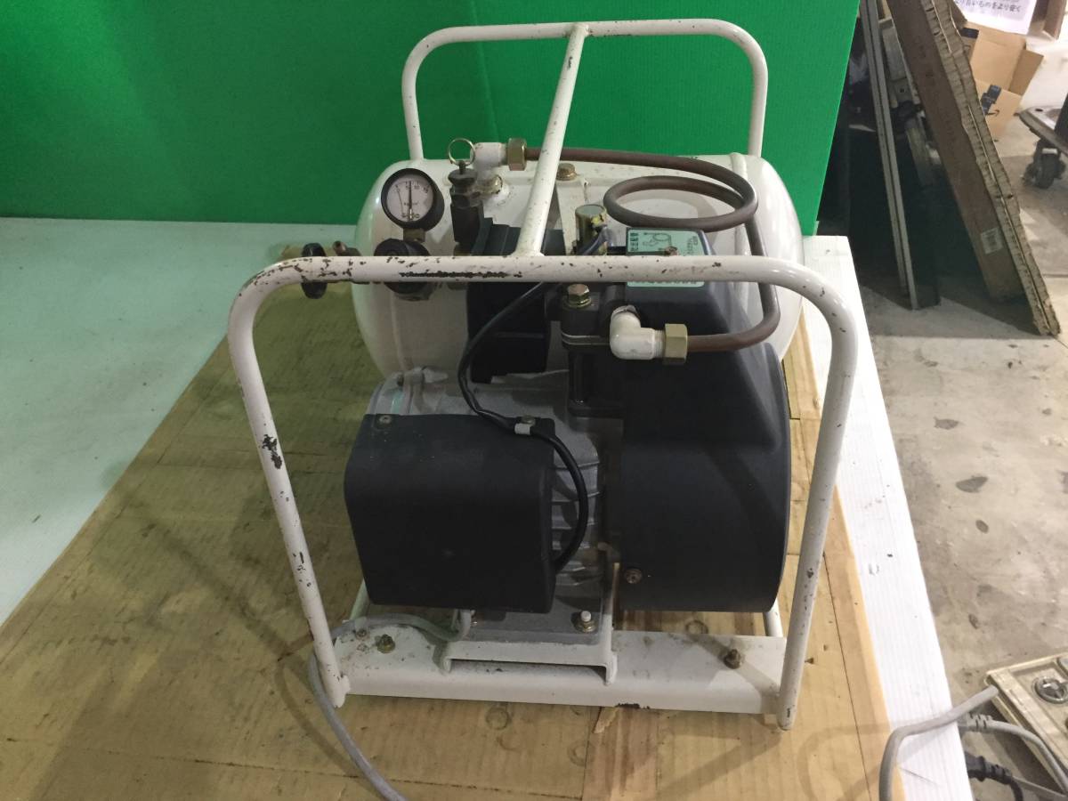 Q5263 通電OK/現状渡し☆売切☆日立 ベビコン オイルフリー 0.4OP-8SKA エアコンプレッサー