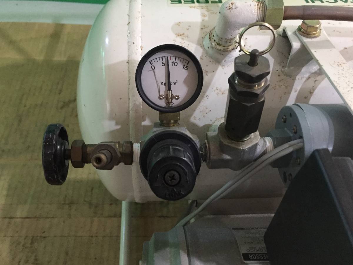 Q5263 通電OK/現状渡し☆売切☆日立 ベビコン オイルフリー 0.4OP-8SKA エアコンプレッサー