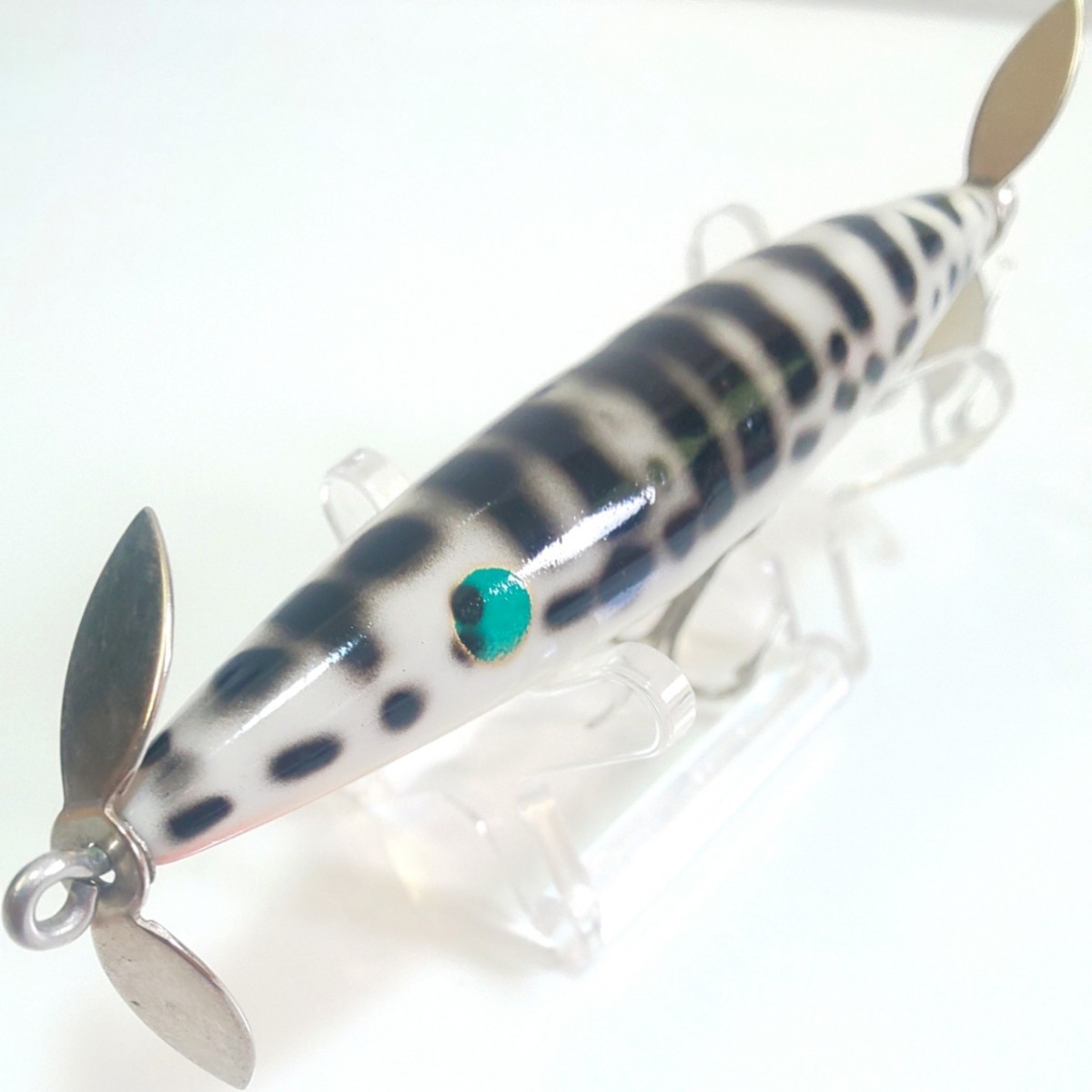 ヘドン ダイイングフラッター 胴割れ 吹き目 OLD HEDDON DYINGFLUTTER