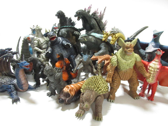 【激レア】魔神怪獣コダイゴン　ウルトラマン怪獣ソフビ5000 廃盤レア ウルトラ大怪獣シリーズ5000 コダイゴン | ウルトラマンシリーズ