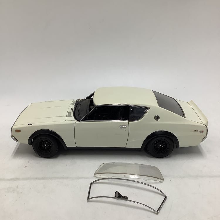 1円〜 ジャンク 京商 1/18 NISSAN SKYLINE 2000GT-R(KPGC110) ホワイト