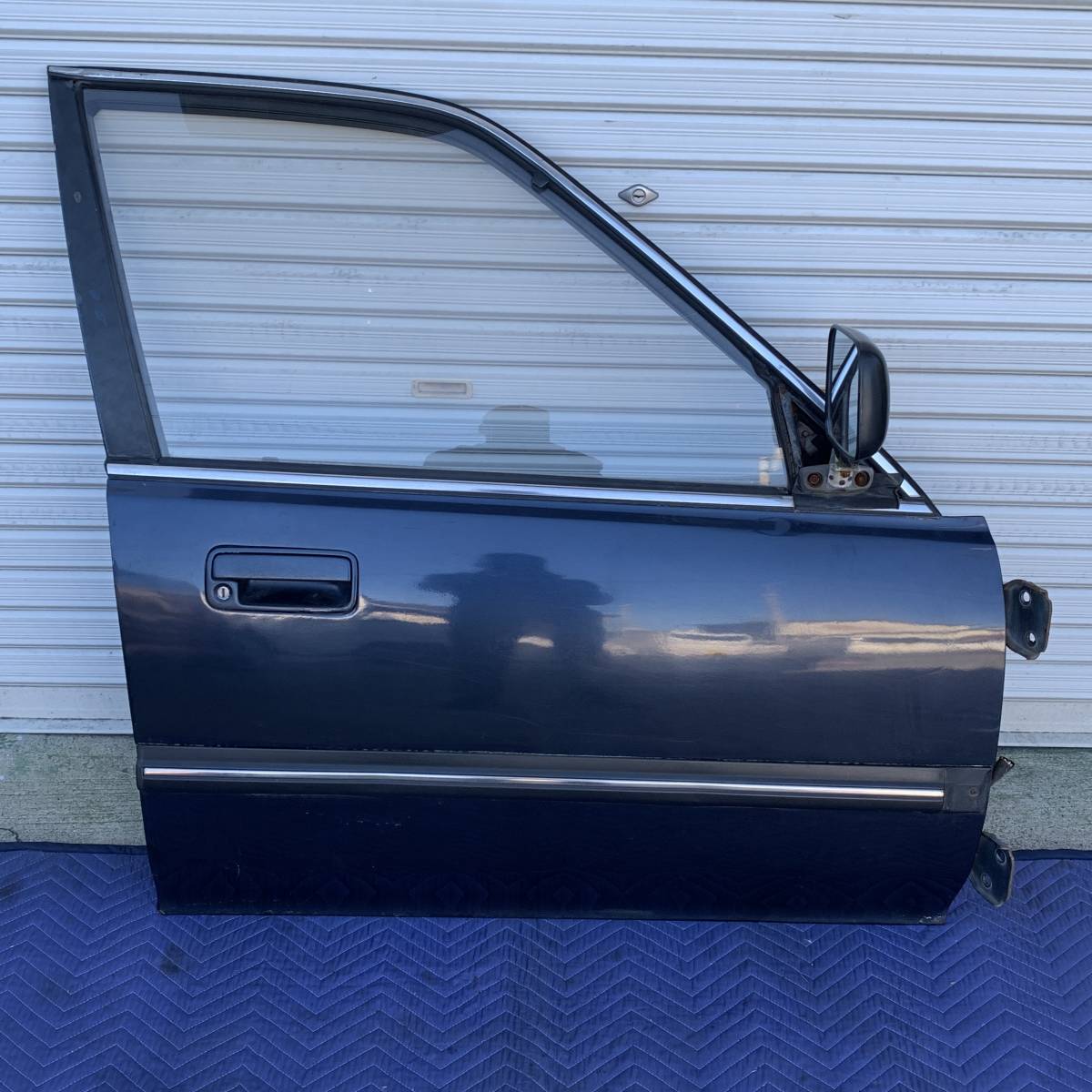 ホンダ　シビック　３５Mスーパーエクストラ　EF2　４ドア　セダン　右フロントドア　変なミラー　内張り　付き