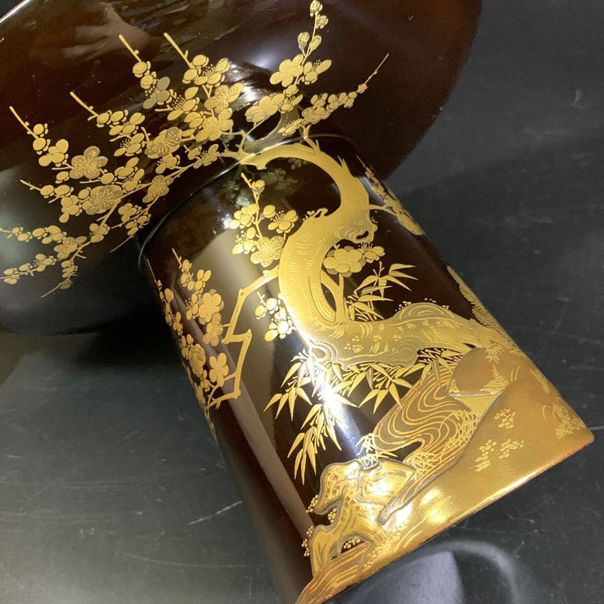 朱塗金蒔絵 松竹梅文 三つ組 盃 酒杯 三つ組盃松竹梅の図吉祥紋様酒杯金