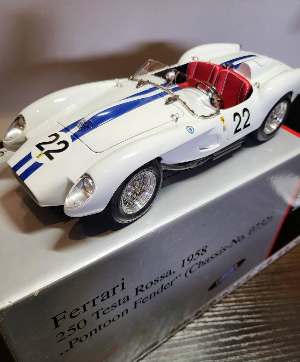 CMC 1/18 フェラーリ 250 Testa Rossa 1958 Pontoon Fen 限定品 【公式