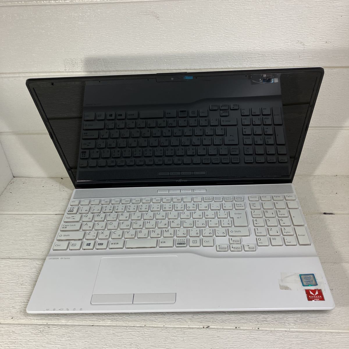 No. 930ジャンク品扱い 富士通 型番:FMVA79D3WK CPU:i7-8世代 富士通