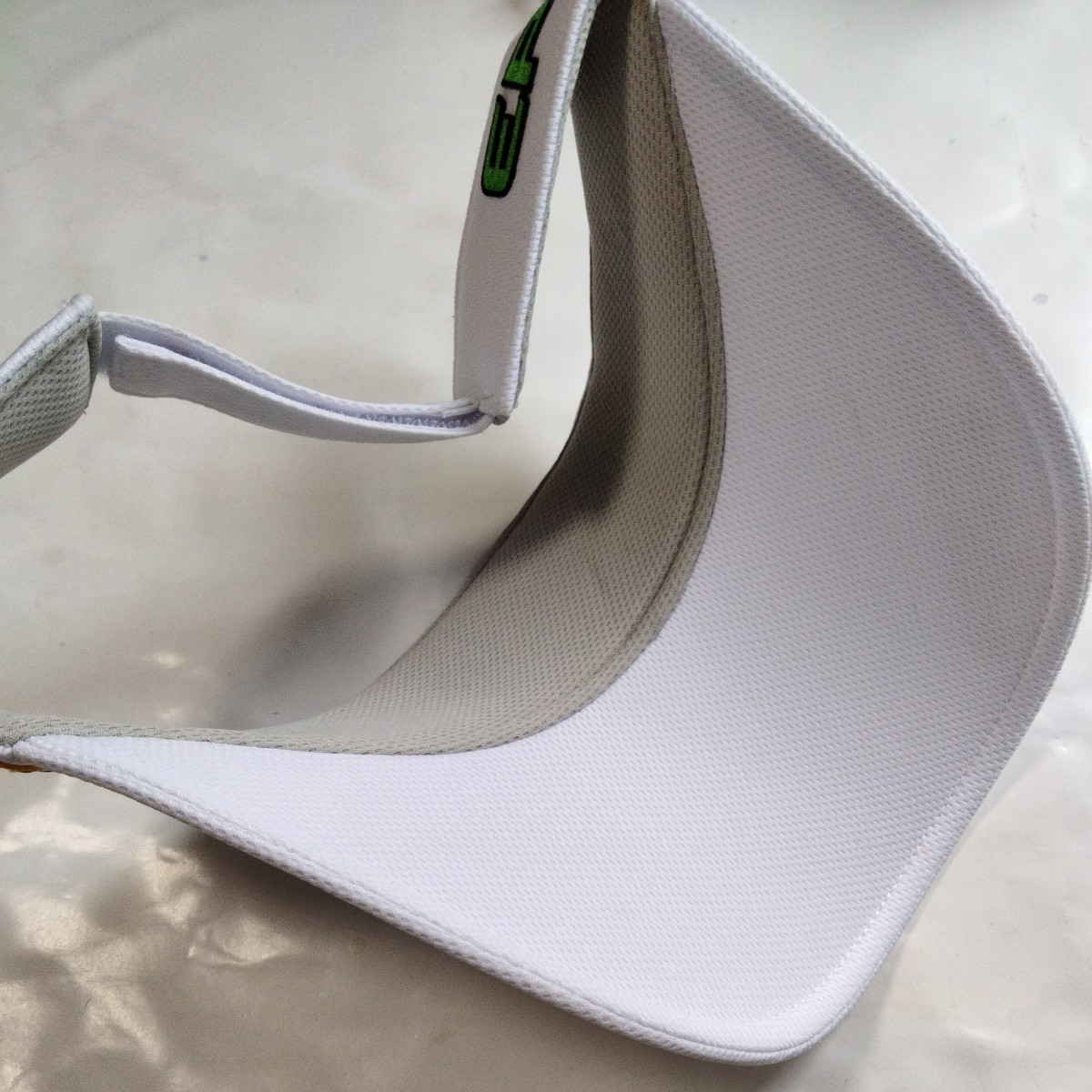 上田桃子プロ、直筆サイン入り、スポンサーバイザー Callaway 上田桃子