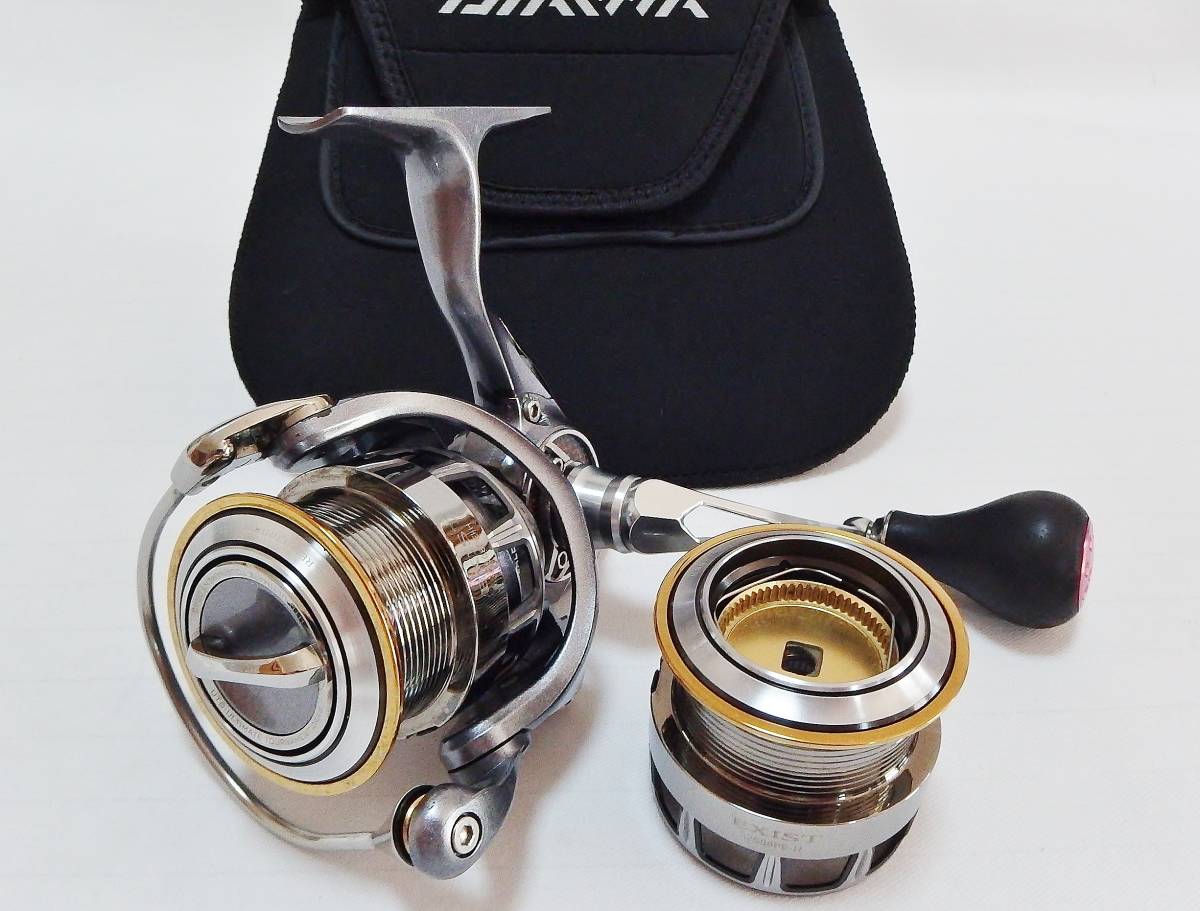 Daiwa 12 EXIST イグジスト 2508PE-DH スピニングリール ダブル