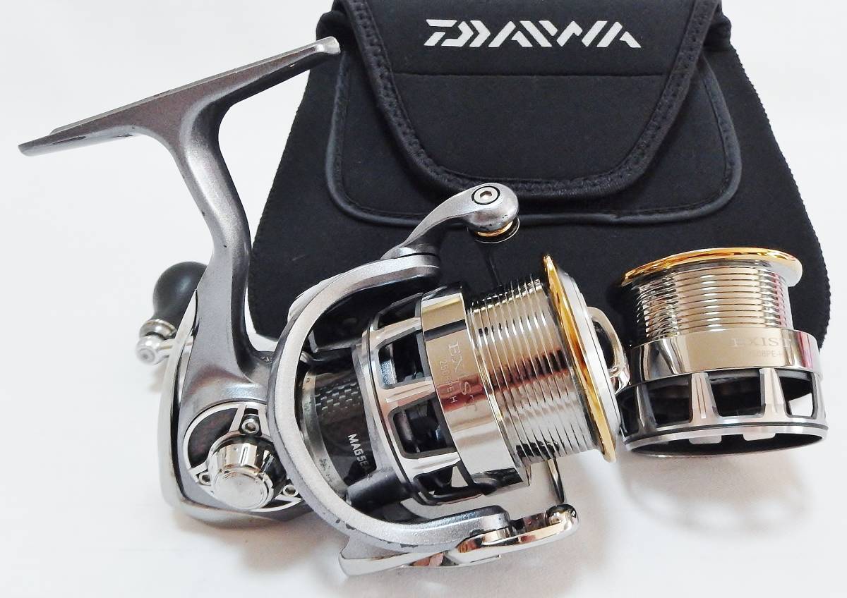 Daiwa 12 EXIST イグジスト 2508PE-DH スピニングリール ダブル
