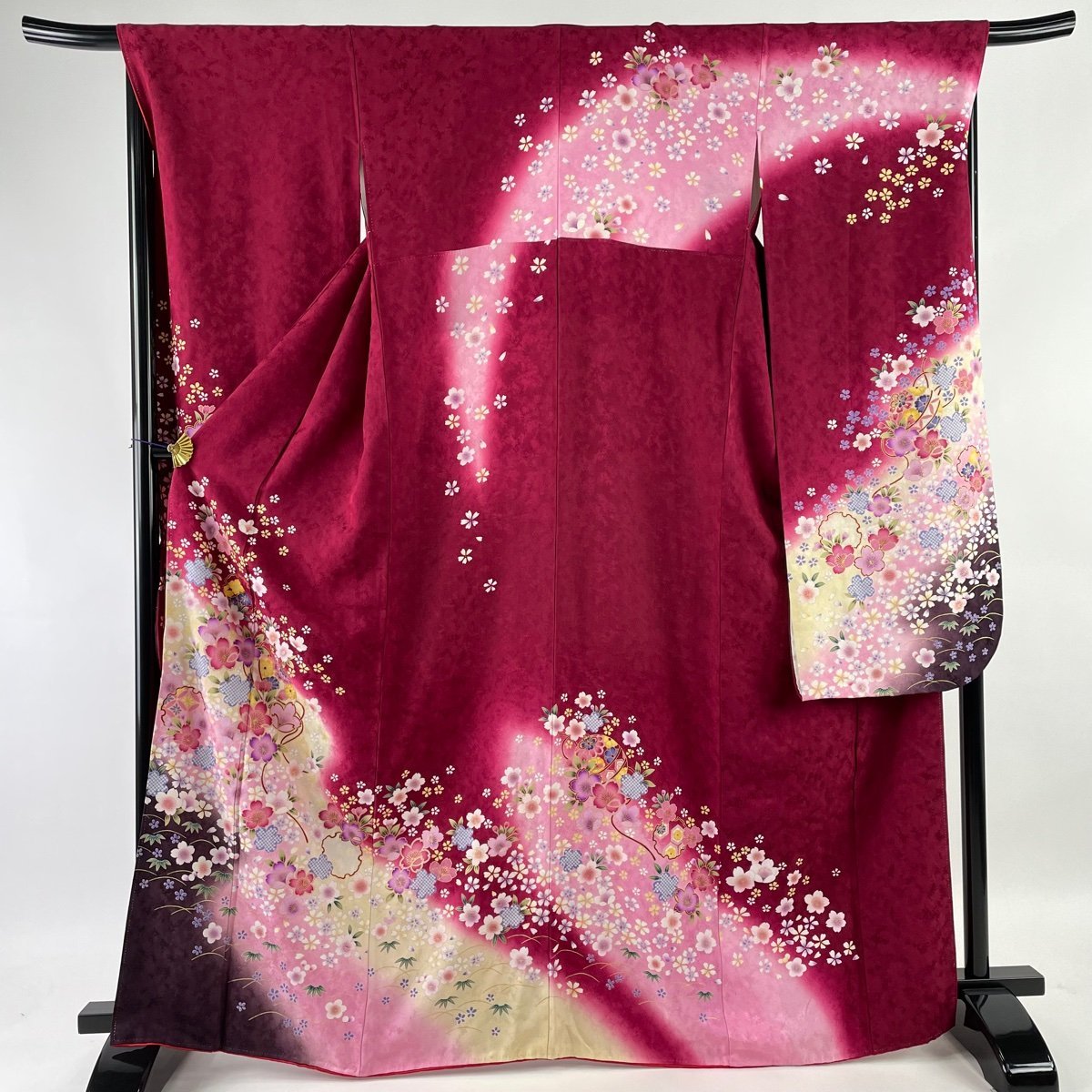 美品 振袖 身丈167cm 裄丈66cm M 袷 牡丹 桜 金彩 刺繍 赤 正絹