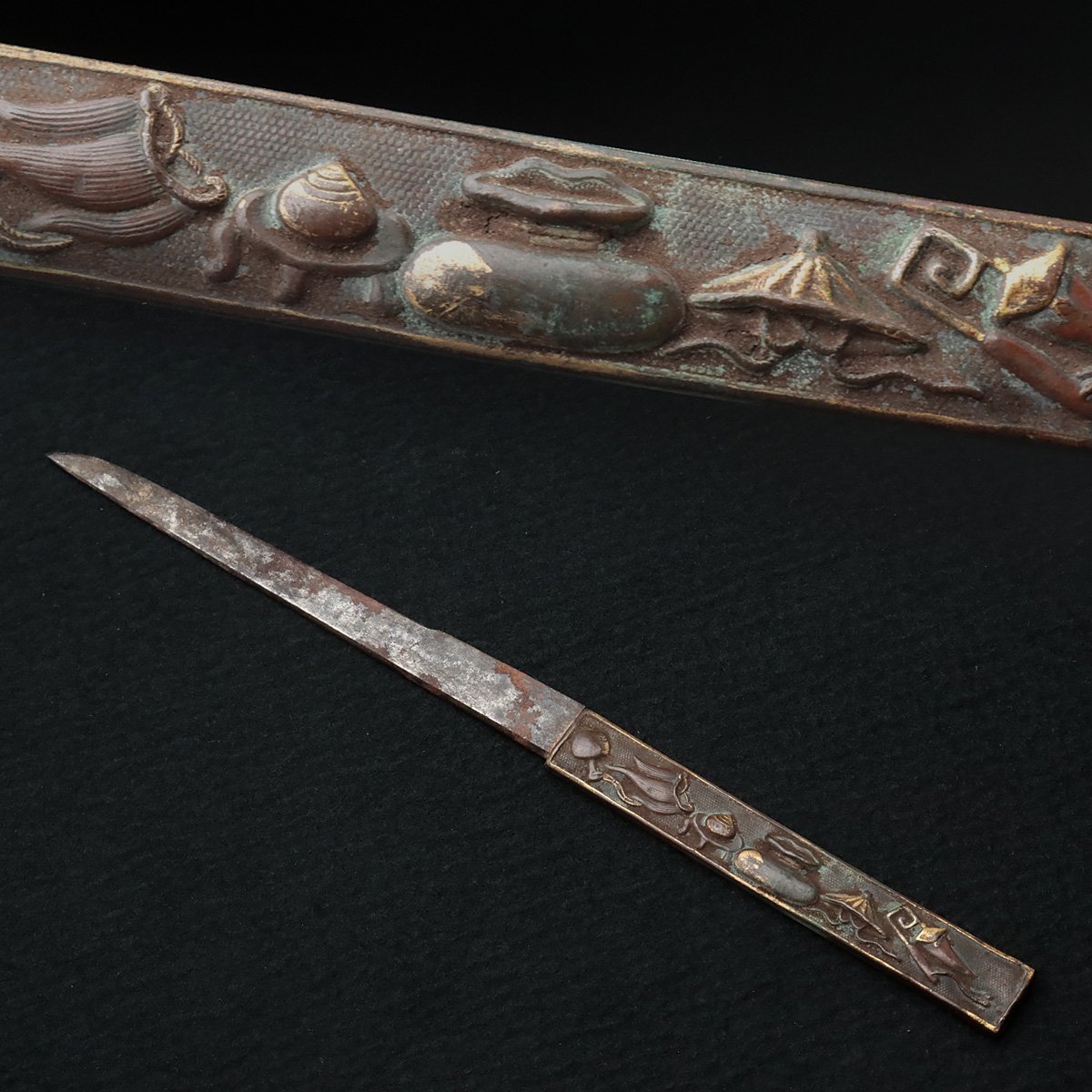 金色絵 時代武具 赤銅魚々子地短刀鍔 江戸時代⁄鐔⁄26g008の