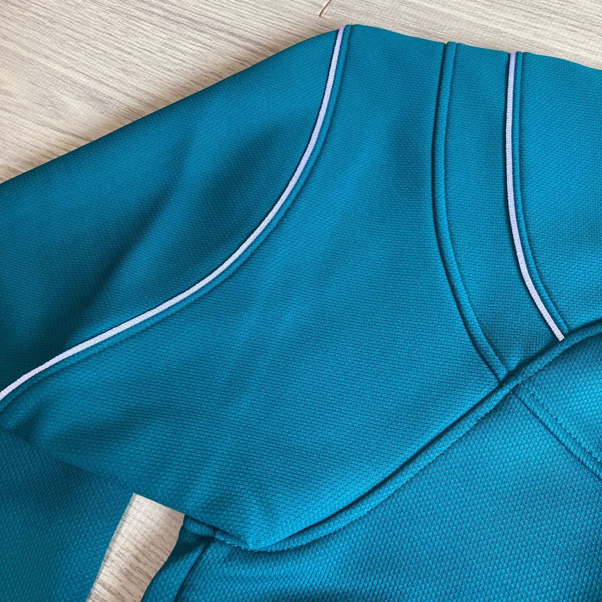 新品未使用品★長袖 ジャージ 2XOサイズasics緑　白ライン　体操着　体操服　運動着　ジャージ　トレーニング　スポーツ　コスプレ　衣装_3