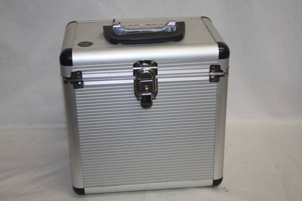 makita　マキタ　レーザー　屋内・屋外兼用墨出し器　SK307PH　ケースあり