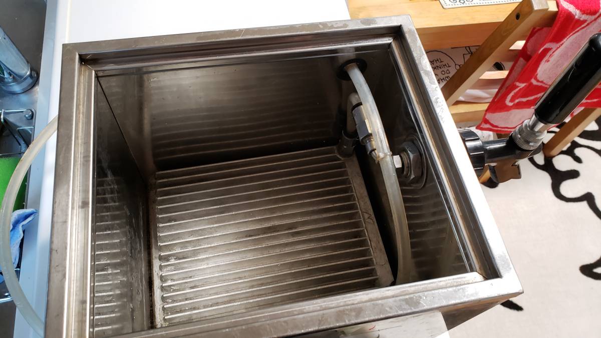 ごろんニットクビールサーバー ごろんニットクビールサーバー ニットク 電源不要 氷冷式 ビールサーバー