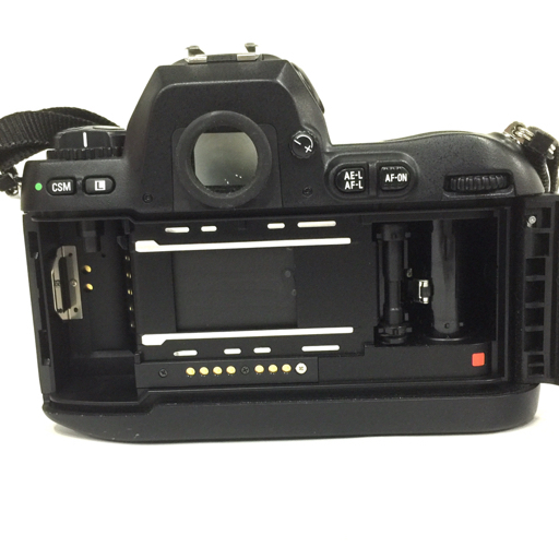 Nikon F100 一眼レフカメラ + Nikkor 28-105mm ニコン Nikon F100 AF