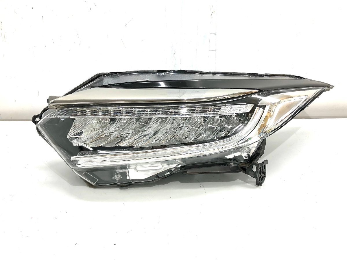 中古品】 ホンダ ヴェゼル RU#系 後期 純正 ヘッドライト 右 KOITO 100