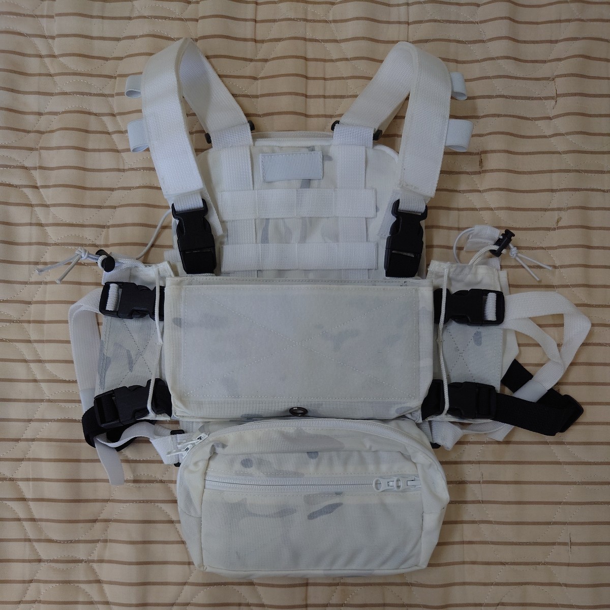 【新品，正規品】 マイクロチェストリグ マルチカムアルパイン(戦闘服)｜売買されたオークション情報、yahooの商品情報をアーカイブ公開 - オークファン 戦闘服