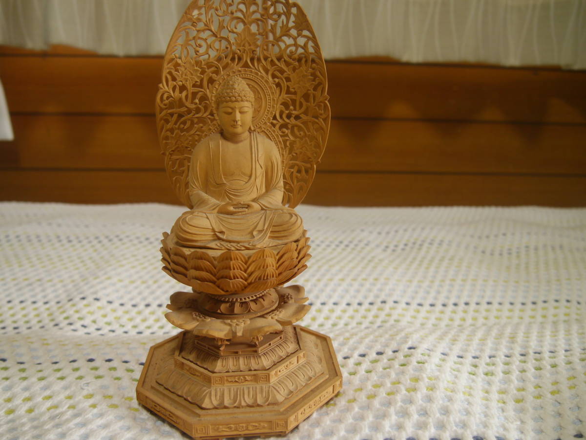 大型高62cm 仏教工芸品 総楠製 井波彫刻 極上彫 木彫仏像 十一面観音