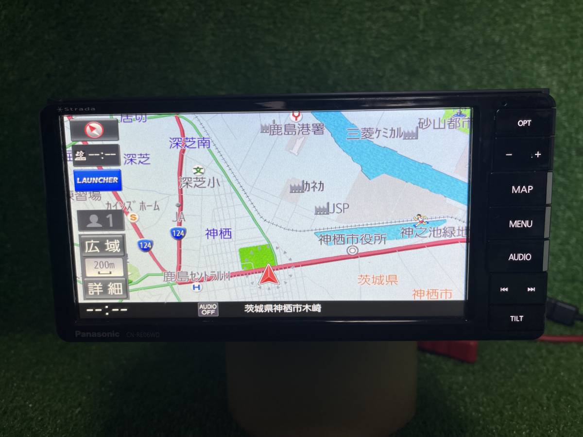 Panasonic Strada メモリーナビ CN-RE06WD Bluetooth対応・DVD再生・CD 