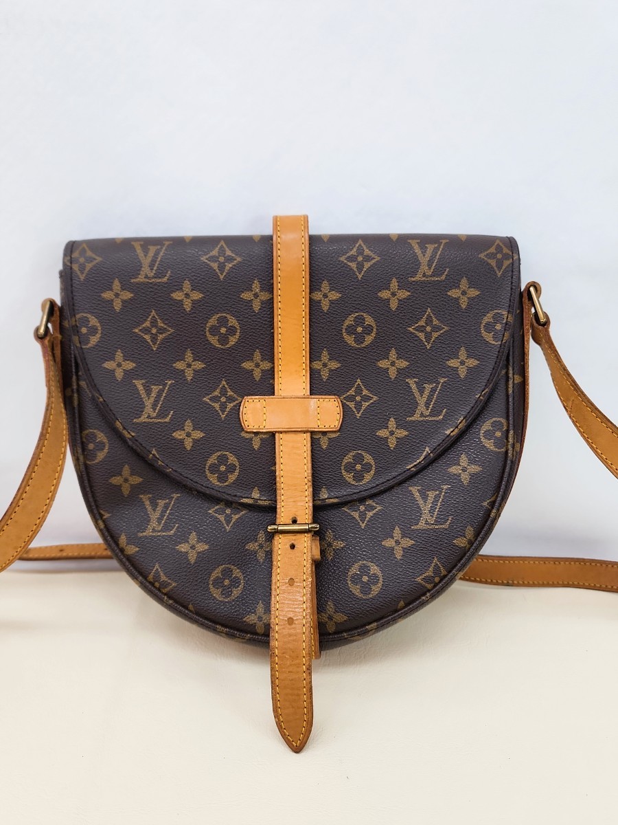 LOUIS VUITTON ルイヴィトン モノグラム ショルダーバッグ 斜め掛け