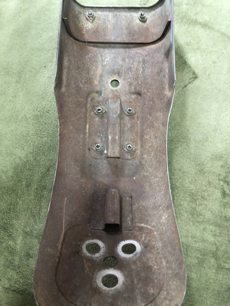 Z1 Z2 リアフェンダー 値下可 Y26-0627KAWASAKI Z1⁄Z2を形作る部位について