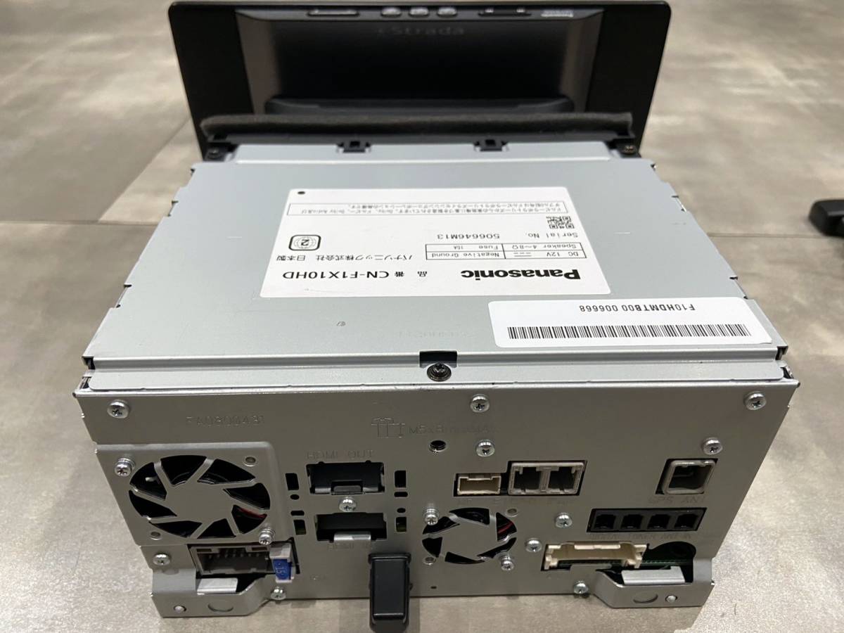 美品 パナソニック Strada CN-F1X10HD フローティングナビ 10インチ 