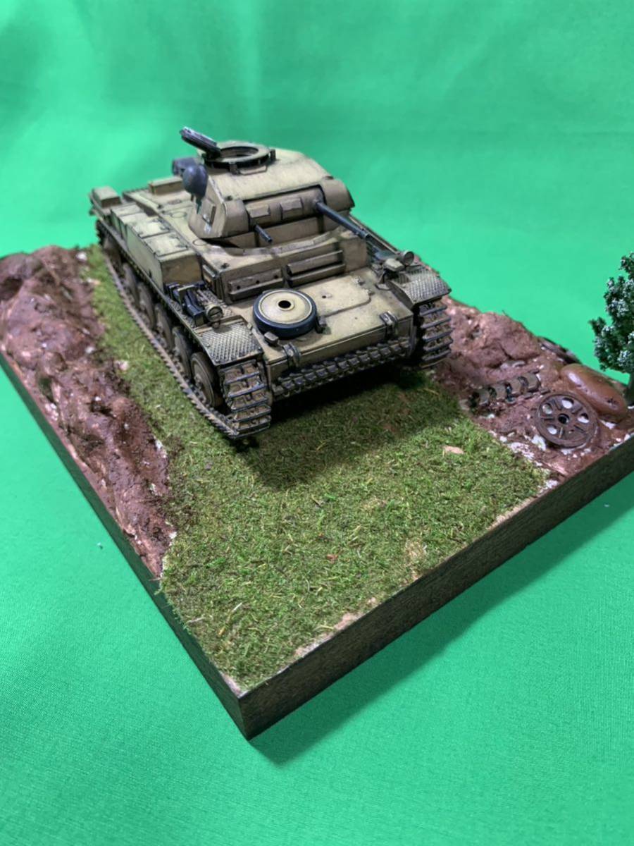 塗装完成品 タミヤ 1/35 ドイツ陸軍 II号戦車 F/G型 小改修モデル 