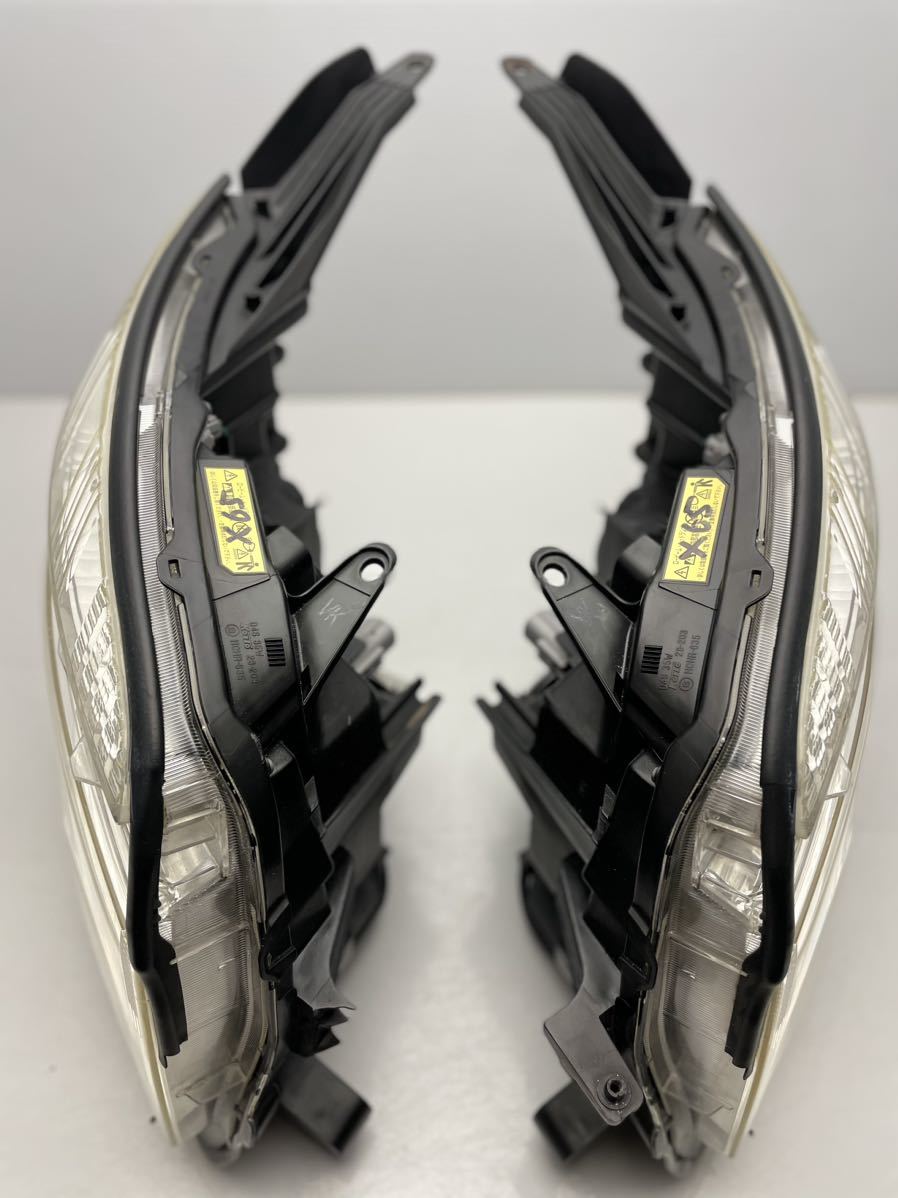 トヨタ 70/75 ヴォクシー VOXY 前期 ZRR70 ZRR75 バラスト付き ヘッド