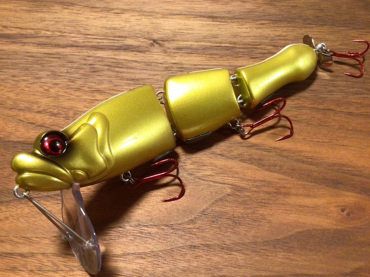 ☆限定☆美品 BOMBA DA AGUA ボンバダアグア TOBIKICHI ☆限定☆美品 BOMBA DA AGUA ボンバダアグア TOBIKICHI