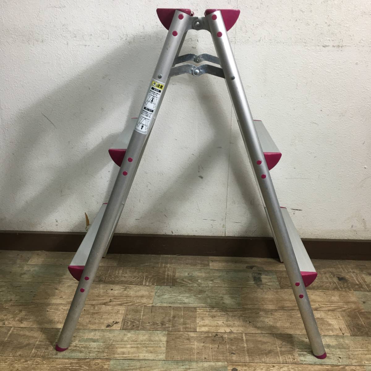 ut7/54 脚立 まとめて 2尺/3尺 アルミ 現場 工具 大工道具 工具 中古 