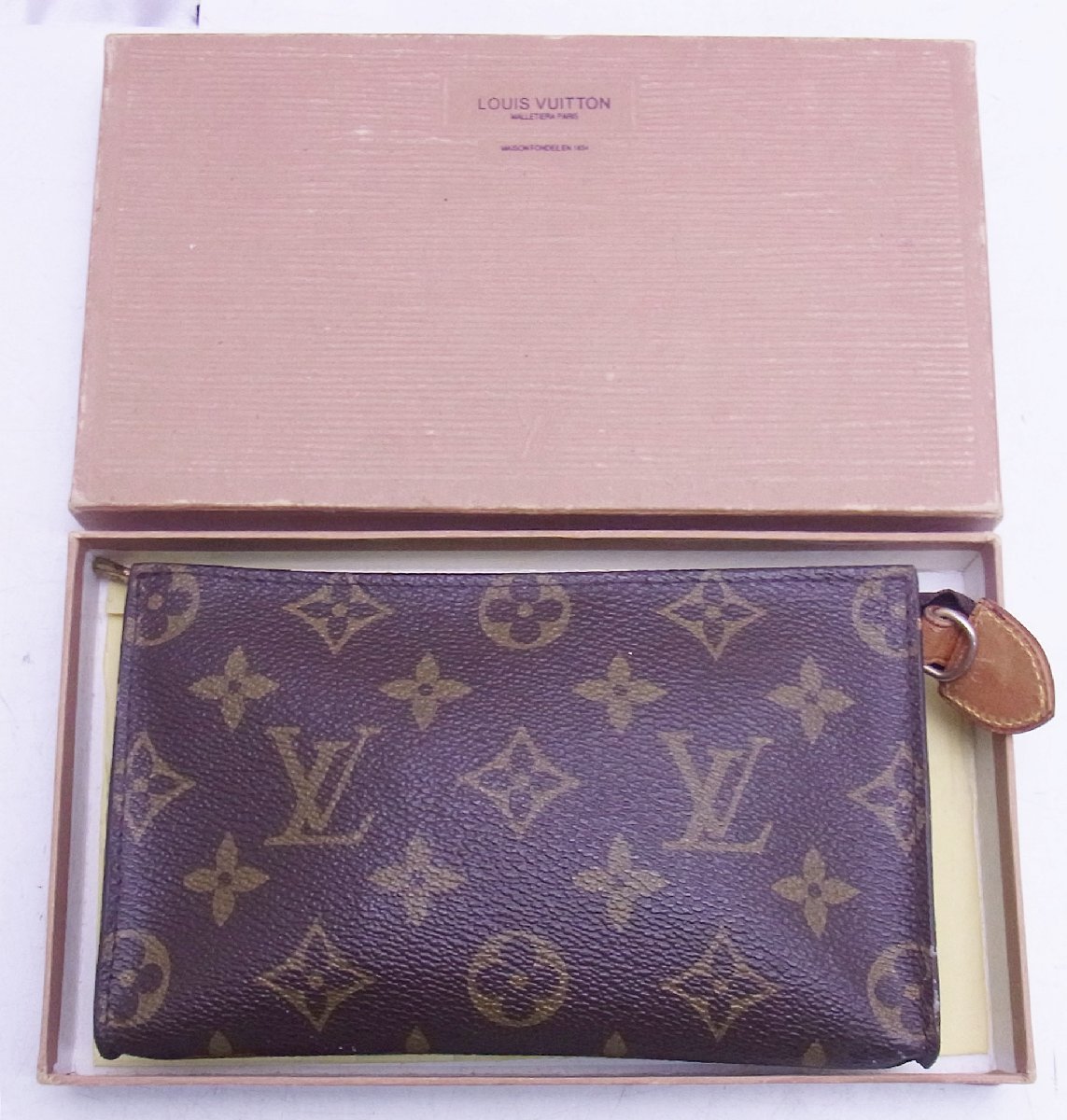BEAD0004】Louis Vuitton ルイヴィトン モノグラム トゥルースト