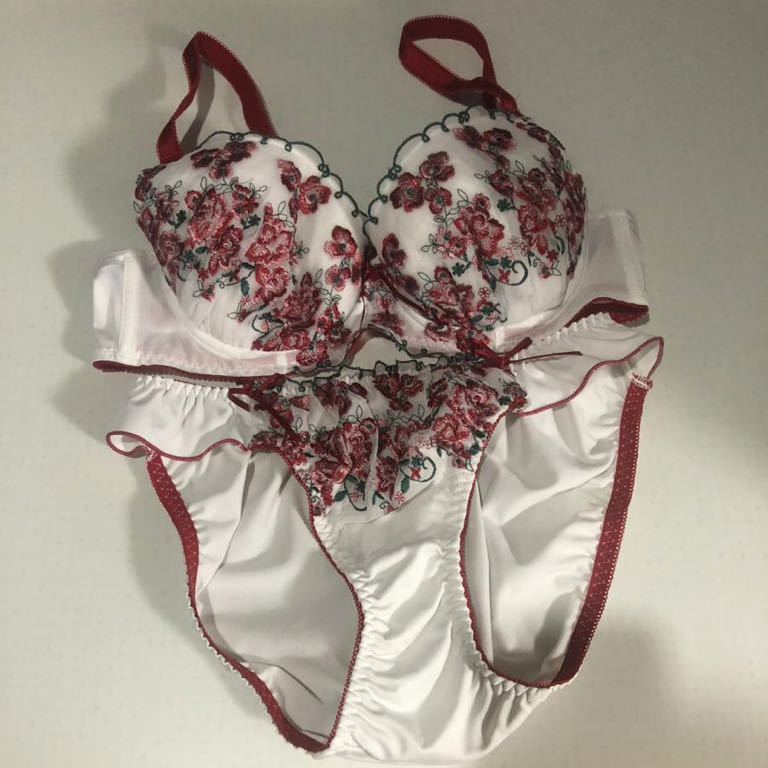 ワコール サルート 69 メキシコ D70 ノーマルショーツ 上下セット ブラ