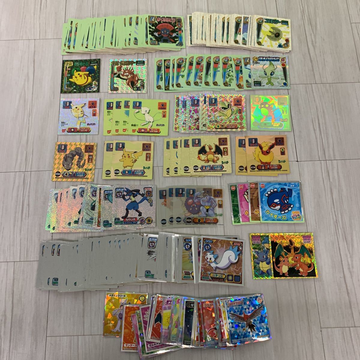 アマダなど ポケモンシール キラシール 約300枚 わざシール・最強 