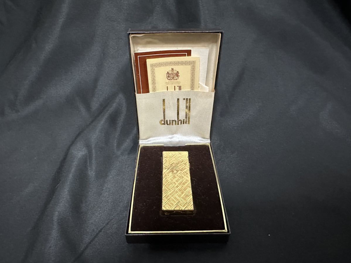 ダンヒル dunhill ガスライター ゴールドカラーEBAL0050 ユニーク