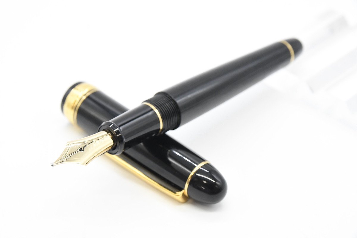 大得価，大人気 PLATINUM プラチナ #3776 14K-585 B ブラック&times;ゴールド 万年筆 20745167(プラチナ)｜売買されたオークション情報、yahooの商品情報をアーカイブ公開 - オークファン プラチナ