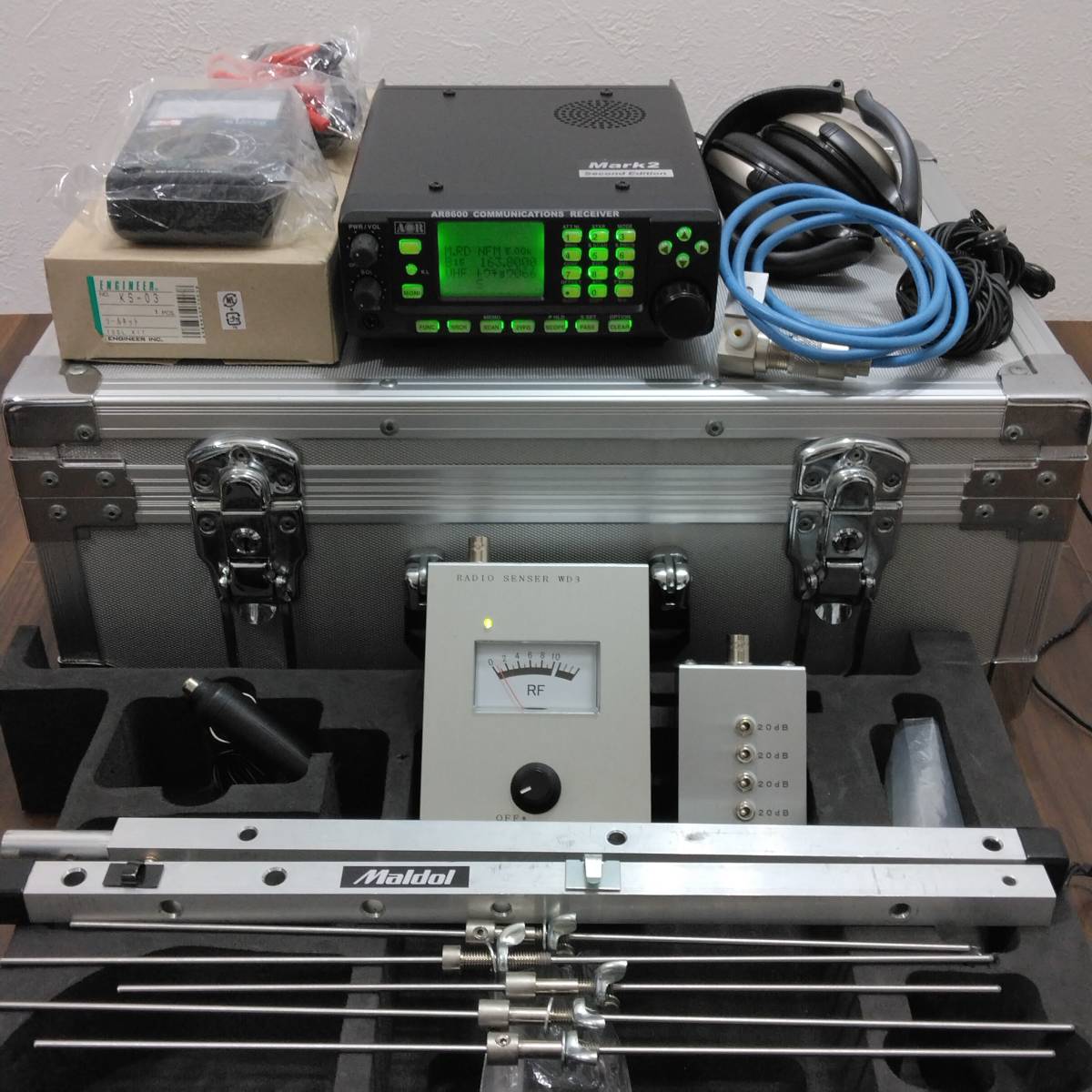 送料無料! AOR AR8600Mark2 Second Edition 広帯域受信機 レシーバー / ラジオセンサー WD3 他 盗聴器電波探知機? 詳細不明 ジャンク扱い