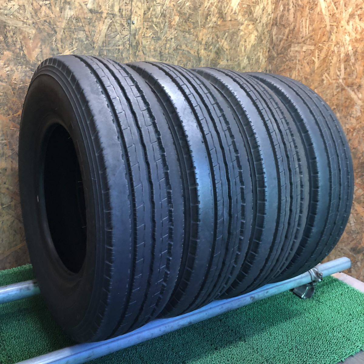 LT151R 205/80R15 109/107L LT151R 2本以上送料無料~ヨコハマ
