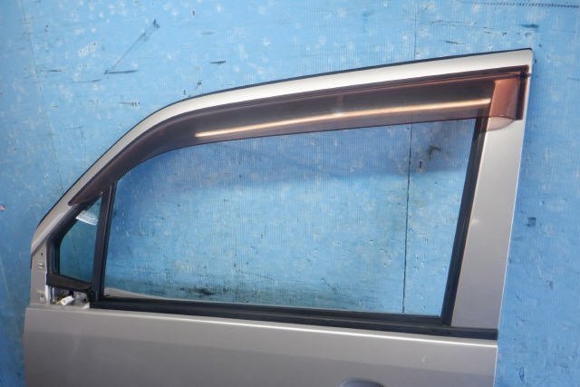 AZワゴン DBA-MJ23S フロント 左 ドア 1A28-59-020 シルバー Z2S 個人宅発送不可商品 [ZNo:05006019] 158524