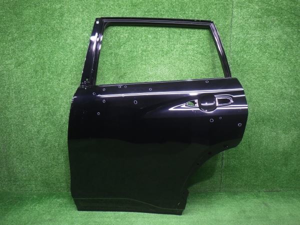 JX52236 カローラクロス ZSG10/ZVG11/ZVG15 左リヤドア パネル COROLLA