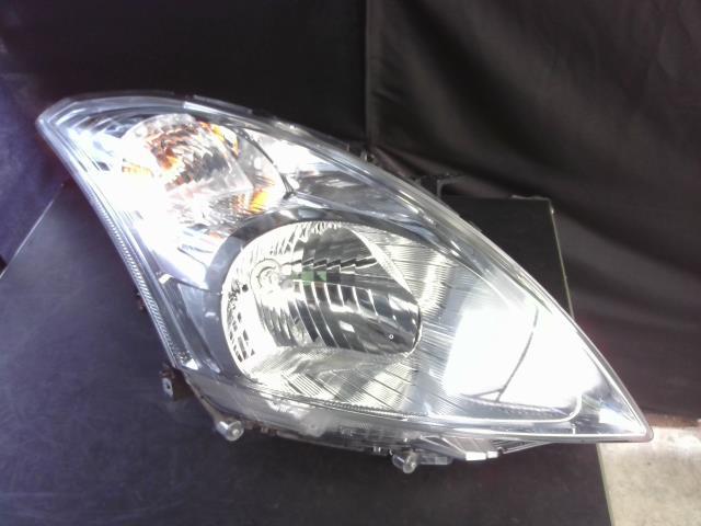 スイフト DBA-ZC72S 右ヘッドランプASSY P9119 35120-71L10 スイフト