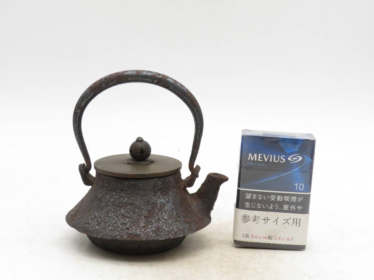 鉄瓶 鉄壺 南部鉄器 1.2L 日本製・証明書付き海外対応可 高岡