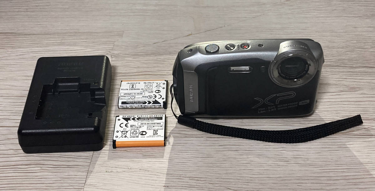 フジフィルム Fujifilm Finepix XP140 ブラック 5x Wide バッテリー付き コンパクトデジタルカメラ