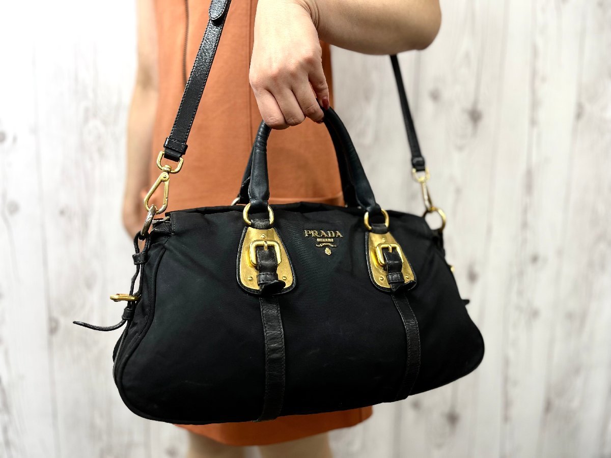 プラダ ハンドバッグ 2way ショルダー レザー×ナイロン デカロゴ 黒 極 
