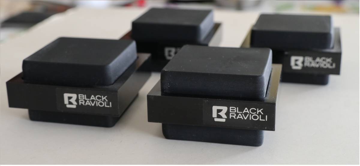 【激安大特価，大人気】 Black Ravioli Big Foot BF 4個セット(その他)｜売買されたオークション情報、yahooの商品情報をアーカイブ公開 - オークファン その他