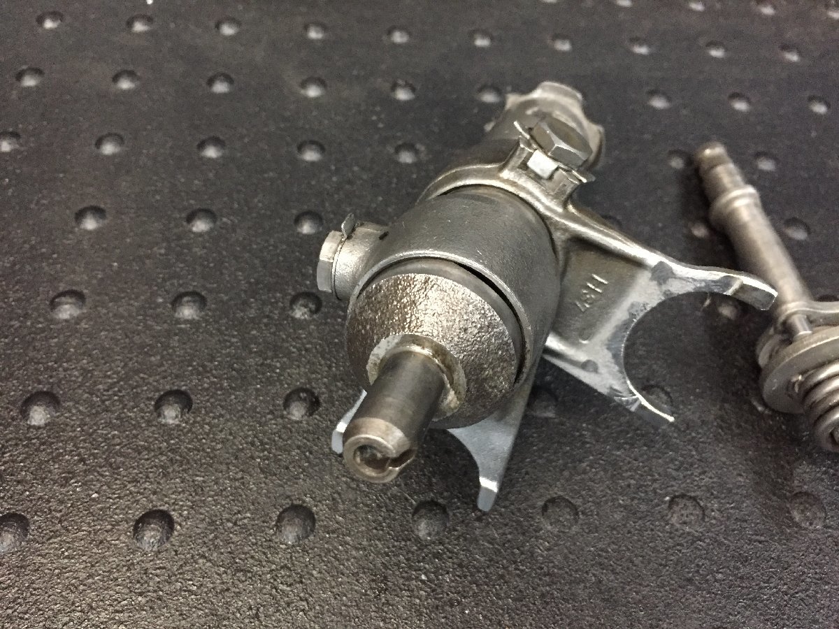 HONDA Dream CL72 ミッションドラム シフトフォーク シャフト 検索