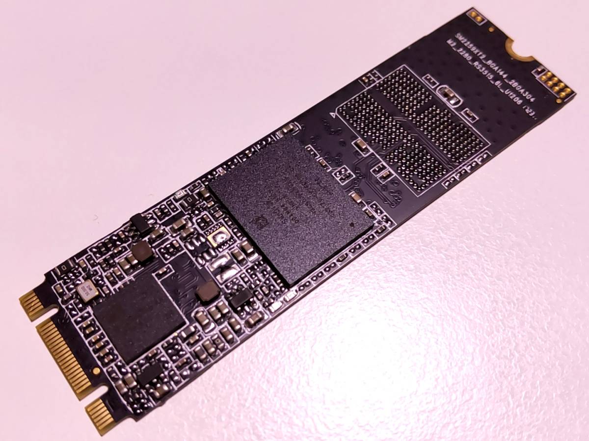 送料無料 未開封 CFD CG4VX SATA 接続 2.5 型 SSD 960GB CSSD