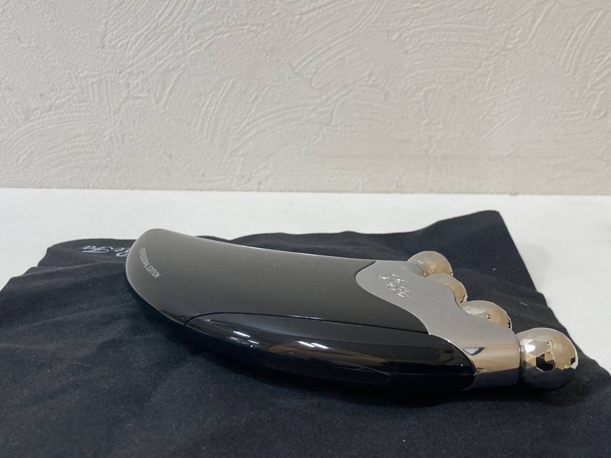 限定 黒 ReFa 4 ☆ 美品 ReFa 4 CAXA ブラック 黒 RR-AJ03 限定 黒 ReFa 4 ☆ 美品 ReFa 4 CAXA ブラック 黒 RR-AJ03
