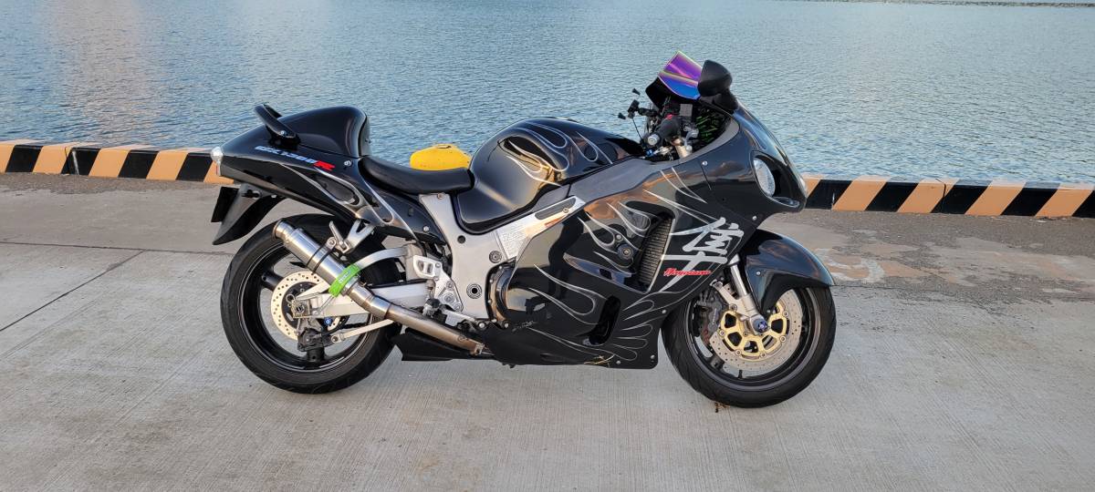 スズキ GSX1300R 隼 GSX1300Rハヤブサ 2002年式 逆輸入カナダ仕様 限定 