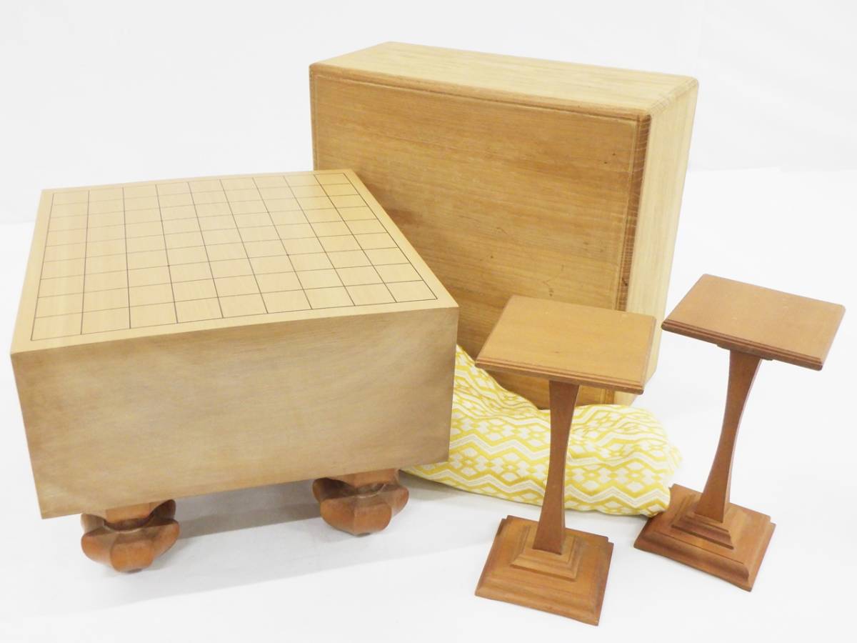 前川榧碁盤店 本榧 本榧足付将棋盤 5寸8分（天柾） 駒台 - 豆本榧将棋 