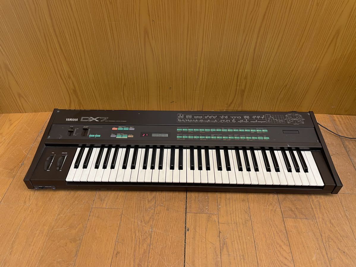 ★音出しOK★YAMAHA★ヤマハ★DX7★シンセサイザー★機材★器材★キーボード★DXシリーズ★鍵盤シンセ★SR(M828)